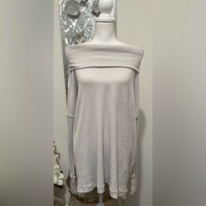 We the Free- Juicy- Cowl Neck OR Off-Shoulder- Light Gray/Beige- Oversized Top